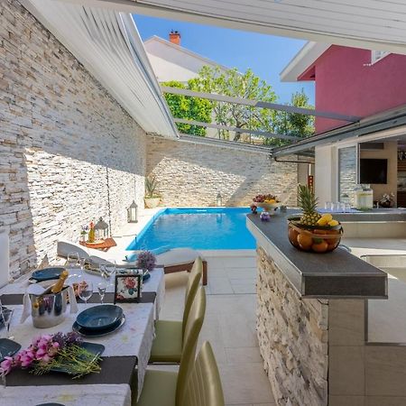 Villa M دْغاماي المظهر الخارجي الصورة